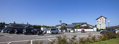 02.jpg
